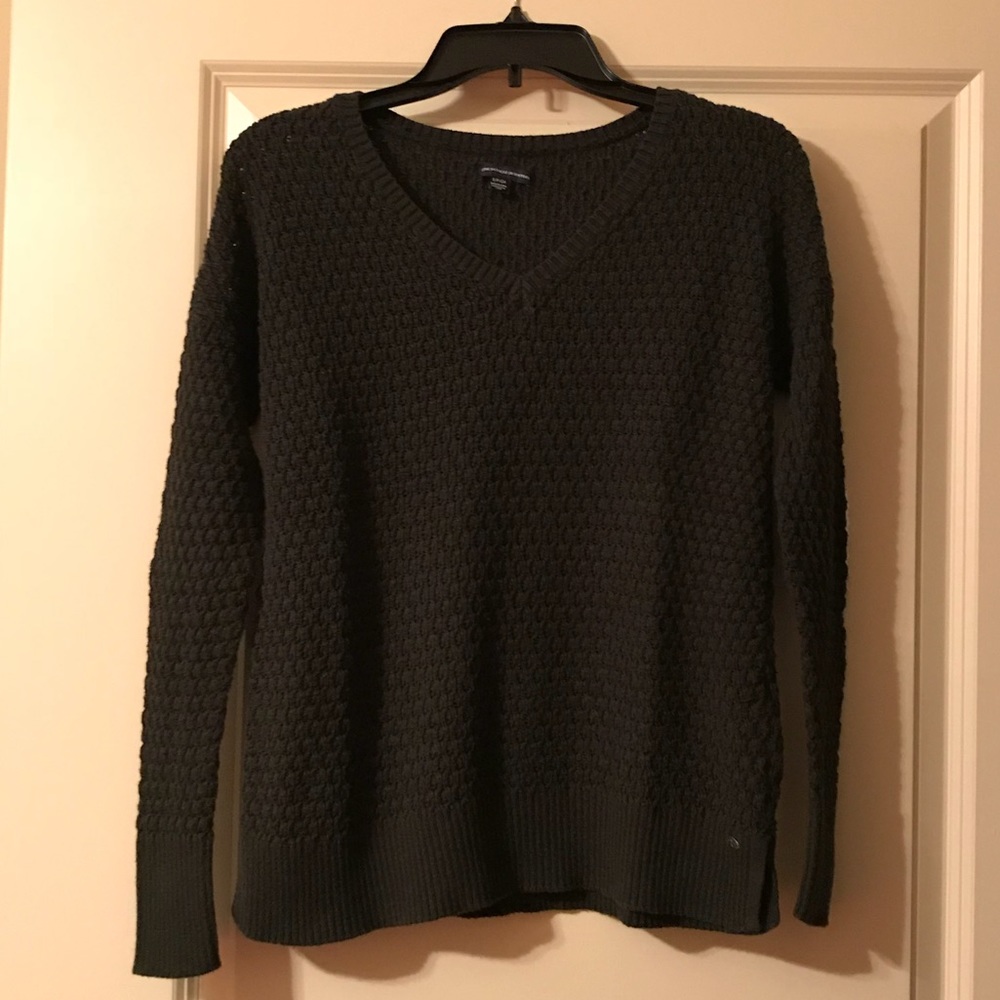 American Eagle Ladies SZ S Sweater